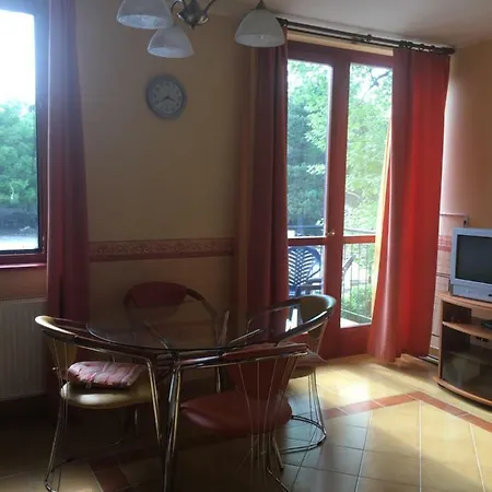 Apartamento Vajda Apartman *